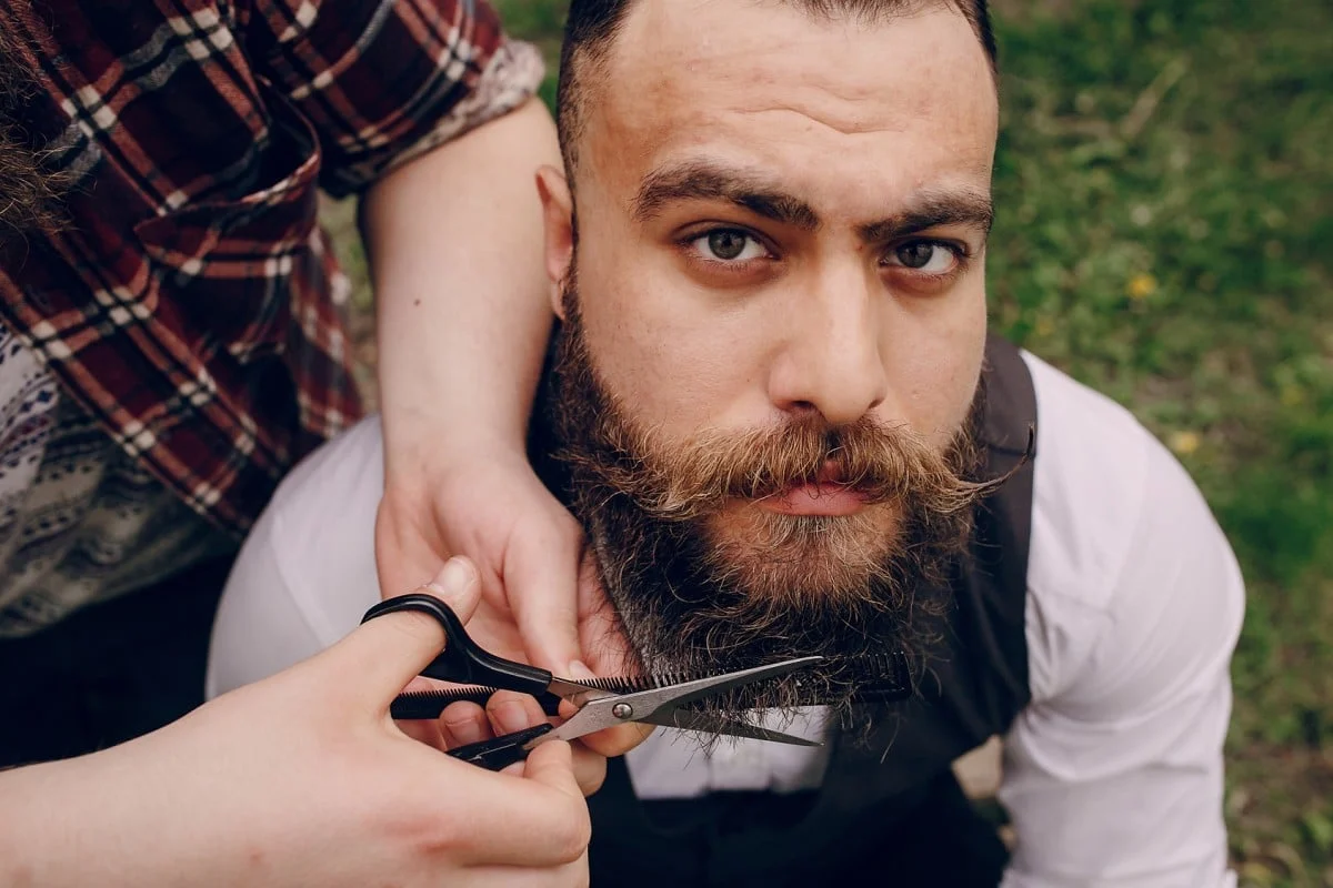 Comment tailler sa barbe tout seul avec une tondeuse ?